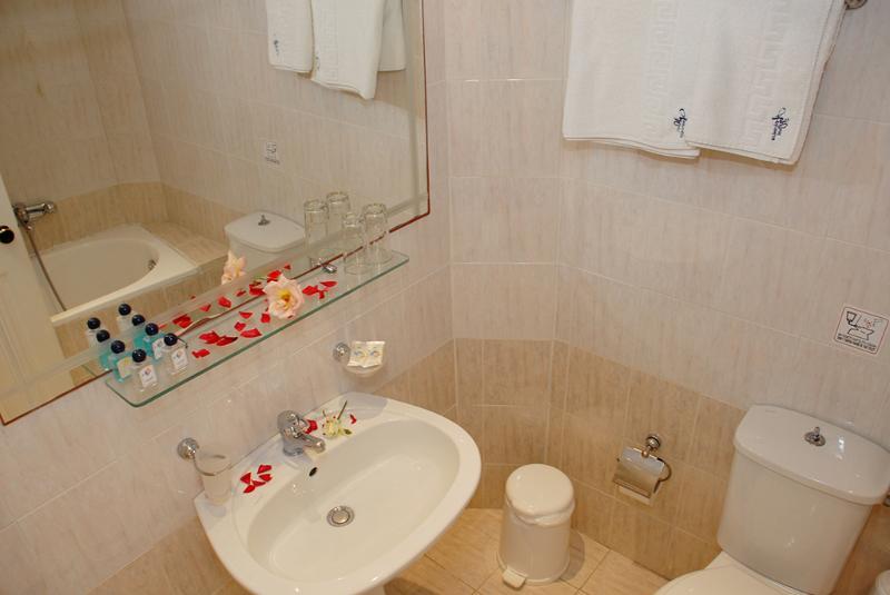 Afrodite Hotel Laganás Eksteriør bilde